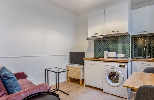 Quartier du Faubourg-Montmartre Apartment | Appartement des Bergères - Welkeys