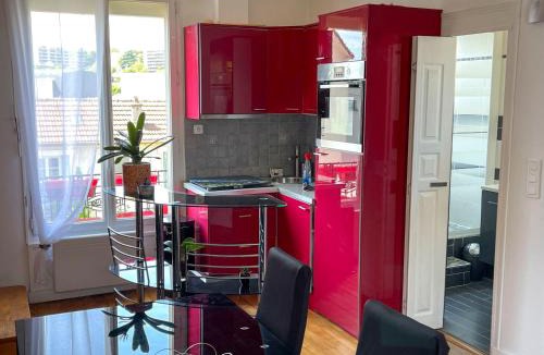 Chaville Apartment | Appartement en duplex entre Paris et Versailles