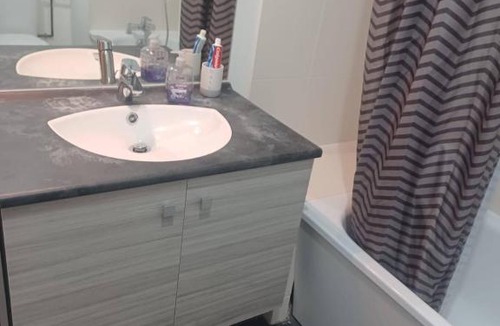 Choisy-le-Roi Apartment | Appartement entier pour 4 proche Orly