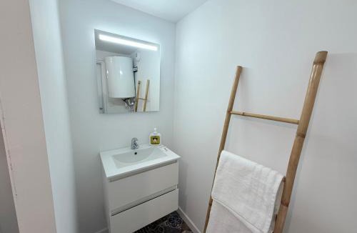 Coupvray Apartment | Appartement idéal à 10 min de Disney pour 4 pers