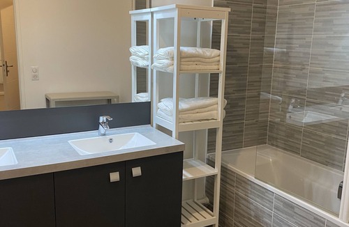 Levallois-Perret Apartment | Appartement Meublé et Cosy à Levallois Perret