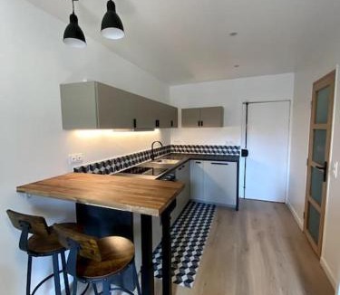 Quartier de la Goutte-d'Or Apartment | Appartement moderne & calme Paris Sacré coeur