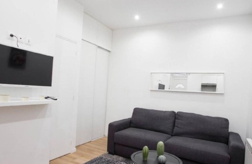 Quartier de la Plaine-de-Monceaux Apartment | Appartement Parc Monceau Pereire