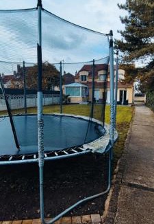 Vaires-sur-Marne Apartment | Appartement-Paris-Disney-Terrasse-Jardin-parking
