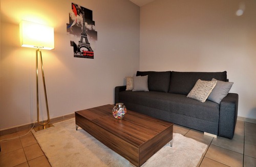 Aubervilliers Apartment | Appartement Premium - Paris Stade de France (Terrasse + Parking)