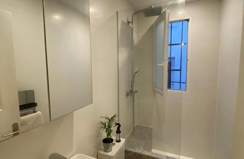 17th Arrondissement Apartment | Appartement studio Paris 17e