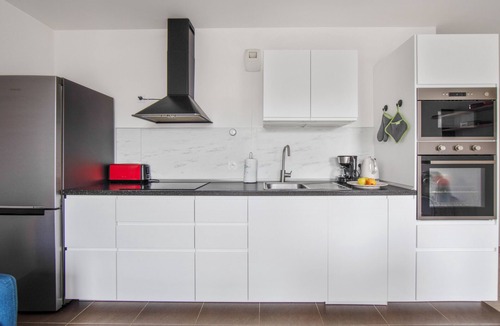 Clichy Apartment | Appartement Veil - Welkeys