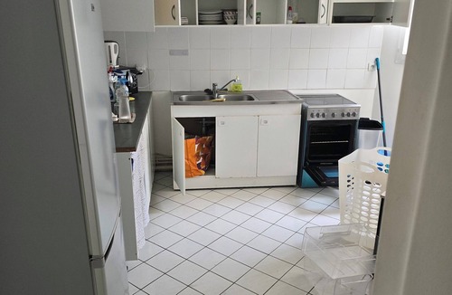 Asnieres-sur-Seine Apartment | Appartment 3 Bedrooms 7 People Parking car Métro Station 10mins From Paris