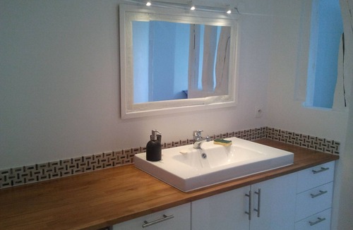 Quartier du Faubourg-Montmartre Apartment | Appartment 60 m2, Charmant, Calme, Chaleureux et Très Bien Situé. Ideal à Paris!