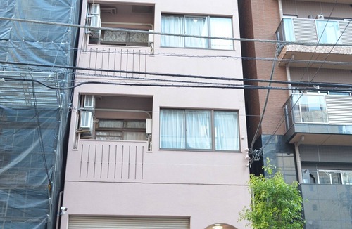 Iriya House | Approx. 5 minutes from Minowa Station on the Hibiya Line/Direct access to Asakusa, Ueno, Tokyo Skytree, Ginza, etc.