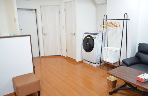 Iriya House | Approx. 5 minutes from Minowa Station on the Hibiya Line/Direct access to Asakusa, Ueno, Tokyo Skytree, Ginza, etc.
