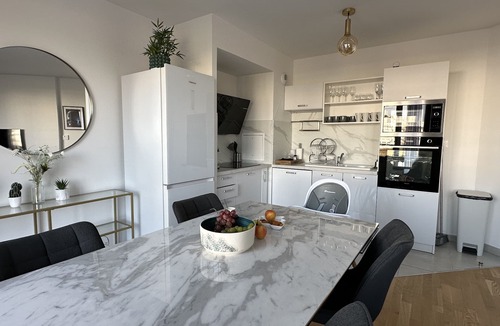 Chessy Apartment | Appt T3 Vue sur le Parc Disneyland-paris Avec Parking Privé