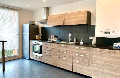 Montevrain Apartment | Apt Val d'Europe - 10 min de Disney - Parking