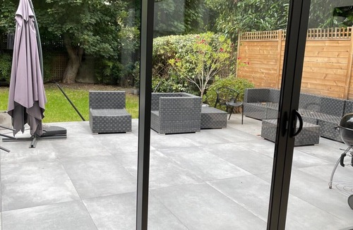 Rueil-Malmaison House | Architect-designed townhouse, 4 bedrooms, terrace, garden and gym