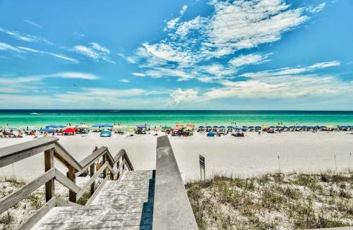 Miramar Beach Apartment | Ariel Dunes I 2009