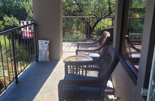 Tucson Condo | Arizona Beauty-Stunning Views and Superior interior Upgrades and 1st floor