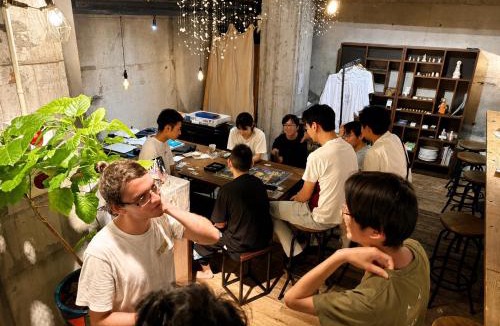 Atami House | ArtBar & GuestHouse ennova