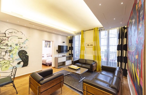 Les Halles Apartment | Artirama, 2BR/1BA, 4 people