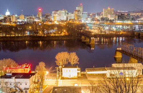 Wormleysburg Apartment | ☆ Artist Refuge w/ Harrisburg View & Parking ☆