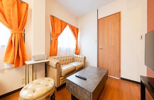 Nishiasakusa Apartment | Asakusa 4min walk, 8min to Senso-ji Temple, 5min to Ueno,4 min to Kappabashi, Switch, Free Wi-Fi, PocketWi-Fi