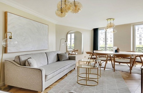 Necker Apartment | At The Junction Of The Hôtel Des Invalides And The Eiffel Tower