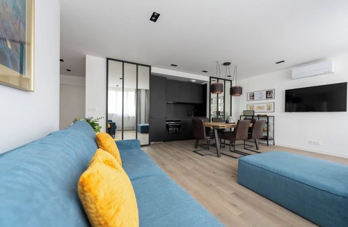 Bercy Apartment | Atelier, 2BR/2BA, 6 people