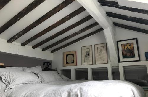 Quartier de la Monnaie Apartment | Au cœur de saint Germain des pres