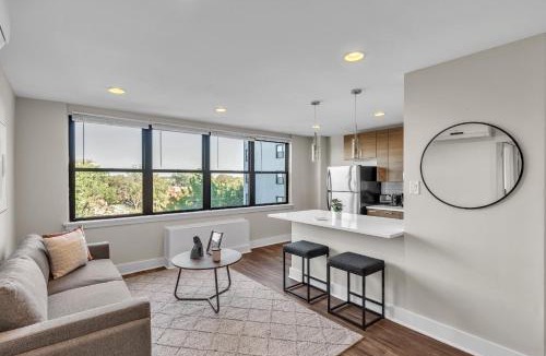 East Falls Apartment | Avenue B645 Furnished 2br Apt, Parking Att Nurses