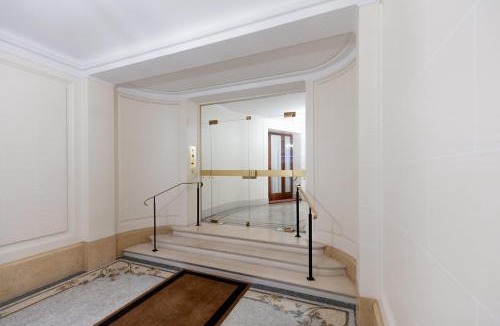 Quartier de la Plaine-de-Monceaux Apartment | Avenue Niel - Appart spacieux