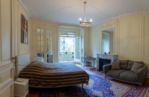 Quartier de la Plaine-de-Monceaux Apartment | Avenue Niel - Appart spacieux