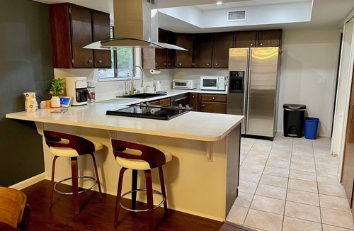 Lake Havasu City House | Awesome Location! Private pool HOME- 3 bedroomsWiFi-AC; 3min to Marina-Launch