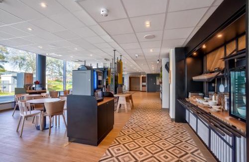 La Source Hotel | B&B HOTEL Paris Créteil