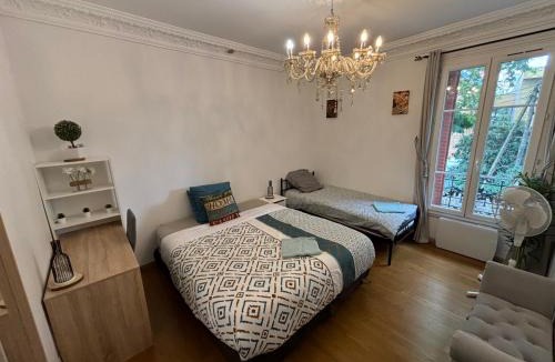 Bagneux Apartment | B1 Appart 2022 - 10min PARIS/EXPO - 5 rooms/6 beds