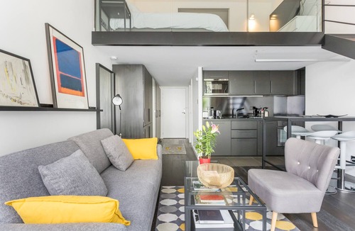 15th Arrondissement Apartment | B5 Loft Duplex 175Blo-Paris Convention