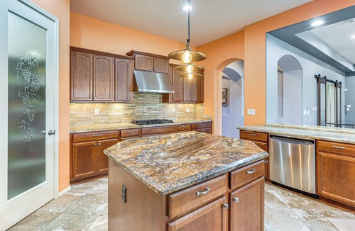 Laveen Village House | Backyard Oasis w/Fire Pit: Laveen Village Retreat