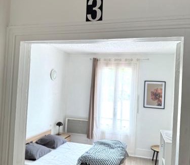 Gennevilliers Apartment | Balcon de Paris