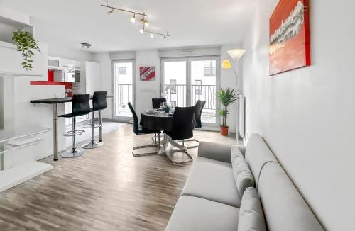 Villejuif Apartment | Balcon privé, parking gratuit, Orly 5 kms