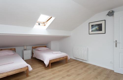Drancy Apartment | BAT F2 JARDIN AVEC TERRASSE