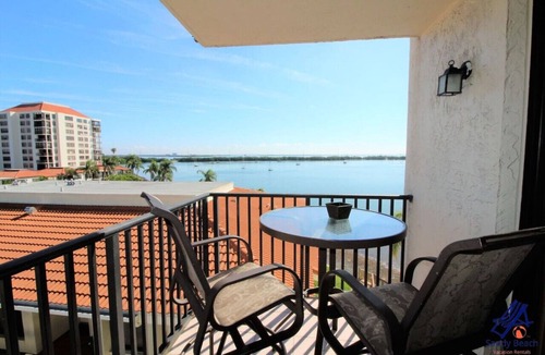 St. Petersburg Condo | Bay Front Serenity: 4th Floor 2BD/2BA at Isla Del