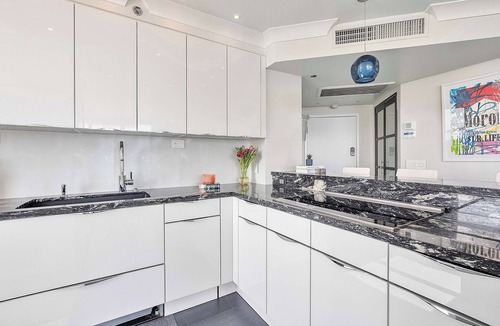 Coconut Grove Apartment | Bay Views | Modern Residence for Groups