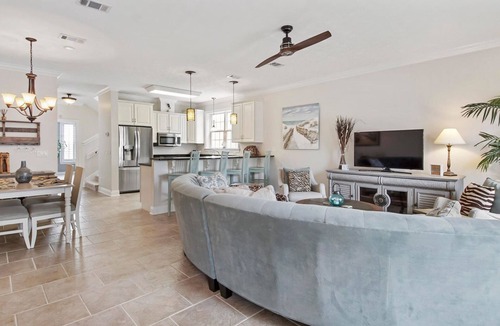 Riviera Beach House | Beach Across Street!-Dog Friendly-Hot Tub-Elevator