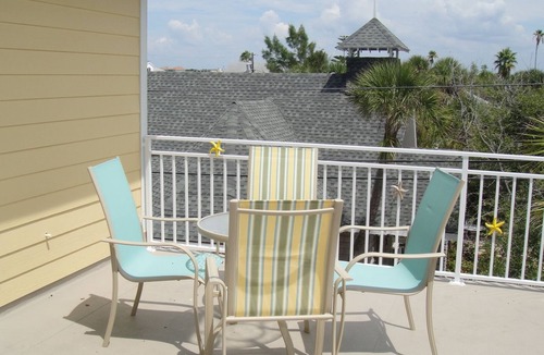 Pass-a-Grille House | Beach House 50 Steps to Beautiful Pass-A-Grille BeachnPanoramic Gulf Viewsnn