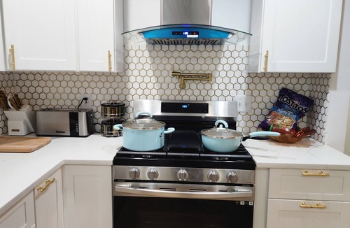 Long Beach House | BEACH HOUSE, FIVE Minutes walk to the beach, Very Spacious