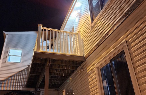Long Beach House | BEACH HOUSE, FIVE Minutes walk to the beach, Very Spacious