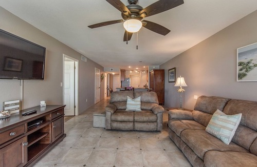 St. Petersburg - Clearwater Condo | Beachfront Condo Across from John's Pass (Madeira Norte) Gorgeous sunset views!