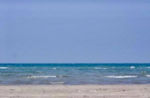 Wasaga Beach Cottage | BEACHFRONT COTTAGE IN WASAGA BEACH - SANDPIPER BEACH RESORT - COTTAGE # 6