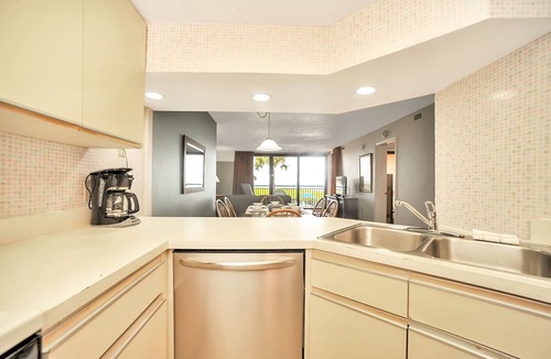 Indian Harbour Beach Condo | Beachfront Condo w/Pool & Balcony in FL