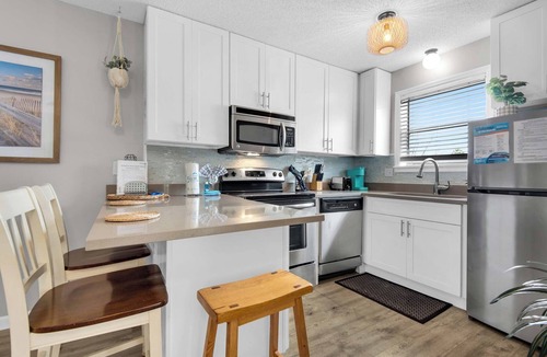Destin Condo | 🌴Beachside in Destin-Pool-Ground Floor-2BR St. Martin Beachwalk Villas 112