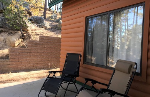 Highland Pines Cabin | Bear Tree Lodge - Prescott Cabin Rentals