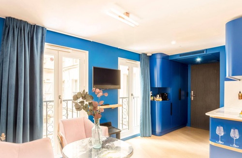 Quartier de la Porte-Saint-Denis Apartment | Beauquartier - Grands Boulevards